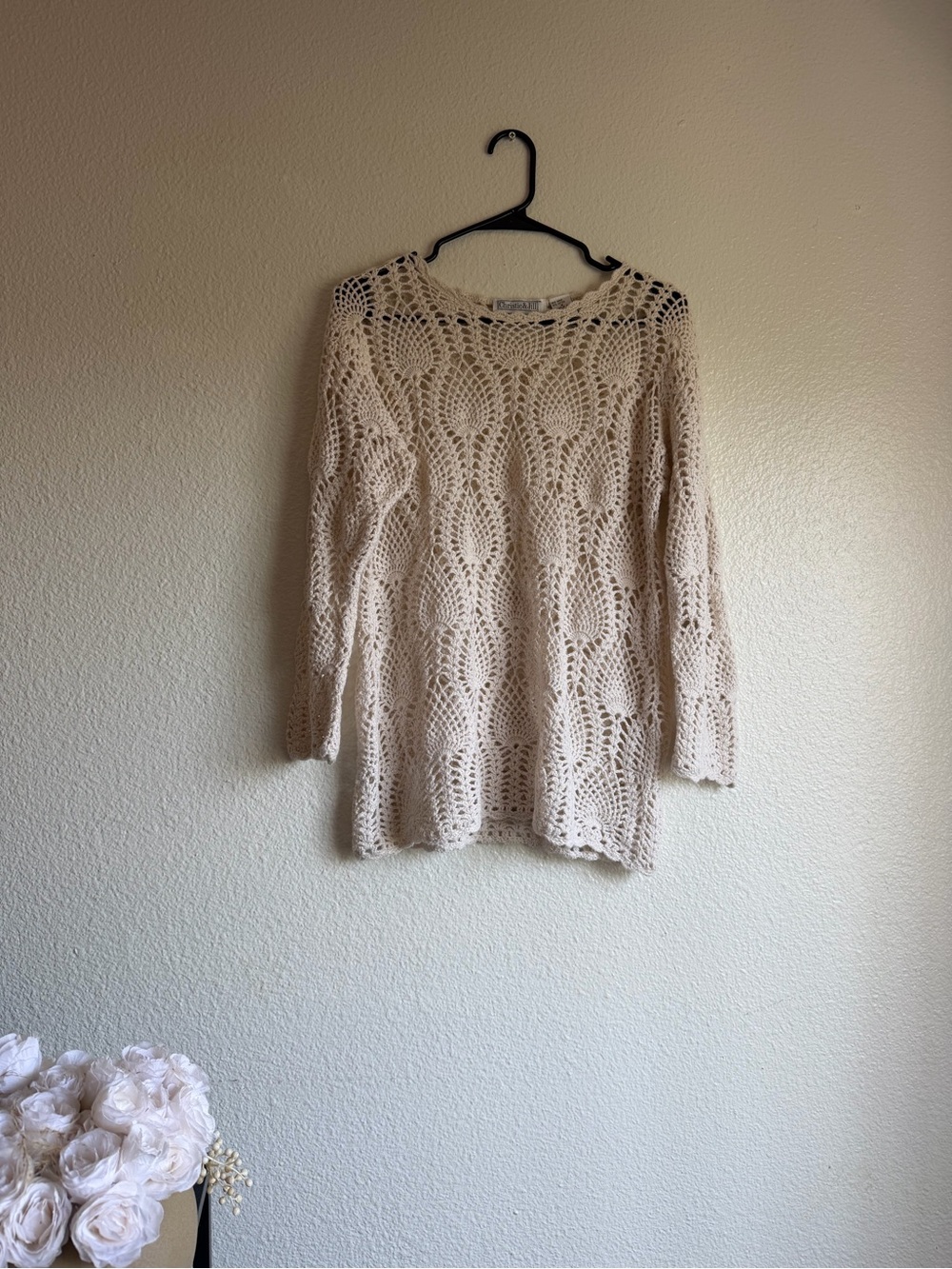 Vintage Christie & Jill Open-Knit Long Sleeve Cream Crochet Top size M